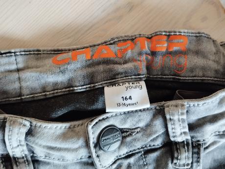 Úzke rifle, chapter young,164