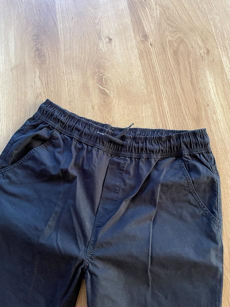 Platene nohavice, chapter young,176