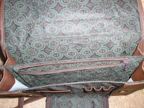 1138. hnedá aktovka, 