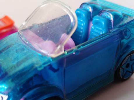 Auto polly pocket, 