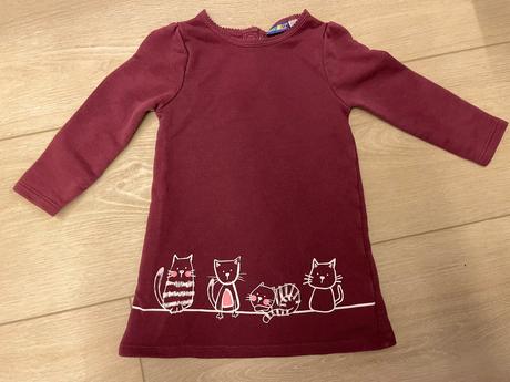 Šaty s mačkami, lupilu,74