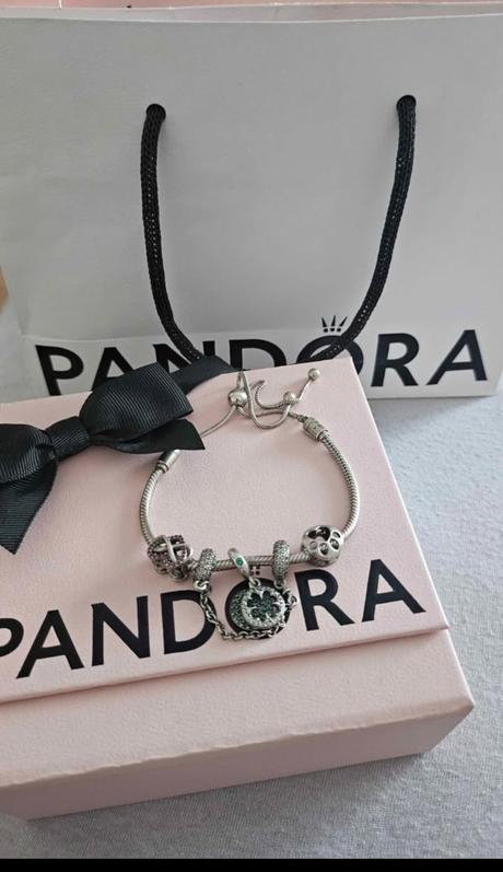 Pandora nekonečno, pandora