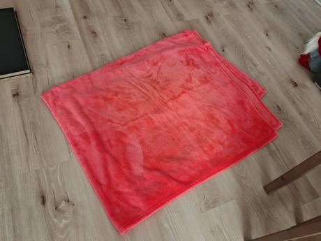 Kvalitná deka hrubšia korálova ziariva, 