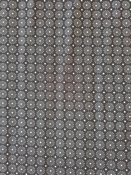 Sukňa s aplikáciou - nenosená, s