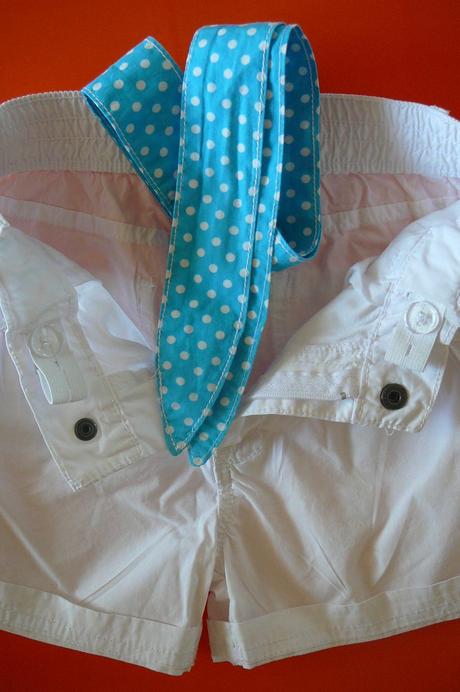 Kraťasy šortky, kik,122