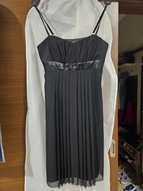 Spoločenské šaty, 38