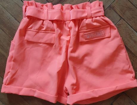 Dievčenské kraťasy, 164