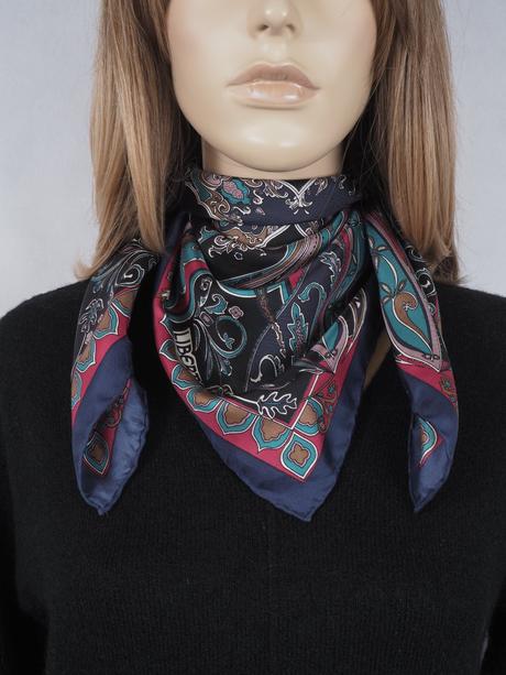 Luxusná hodvábna šatka liberty of london, m