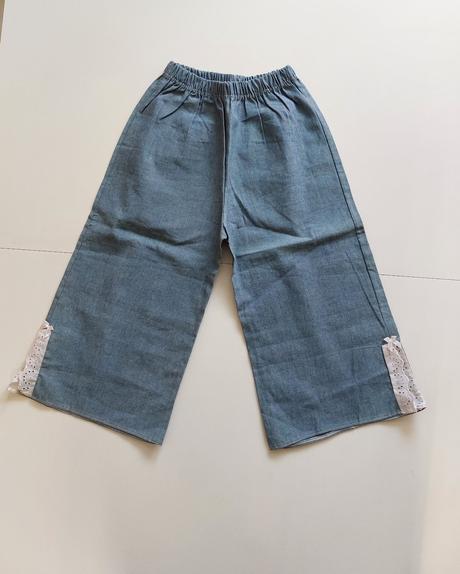 Lahke letne nohavice 104, 104