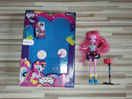My little pony equestria girls spievajúca, 