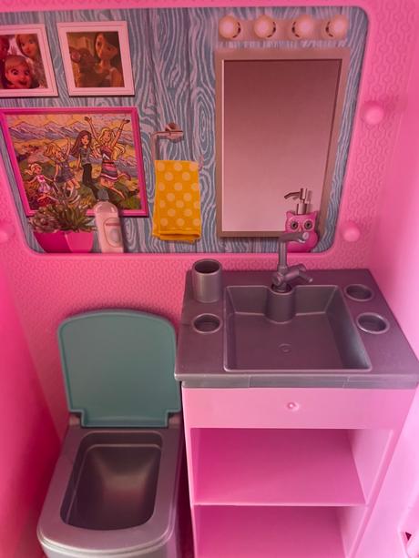Karavan barbie,