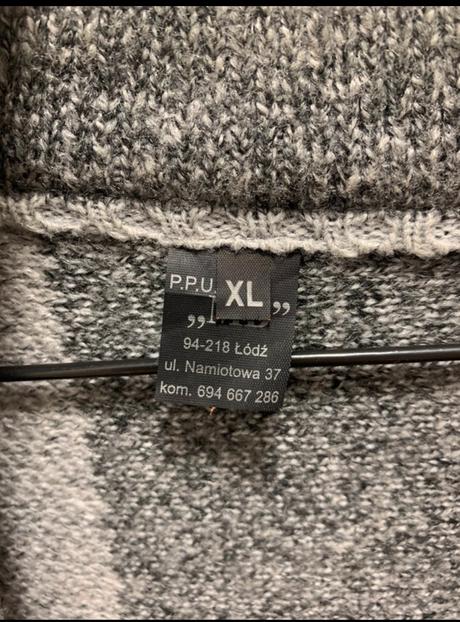 Teplý sivý akrylový kardigán, xl