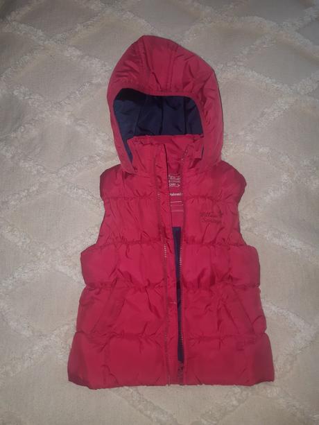 Vesta s kapucnou, palomino,110