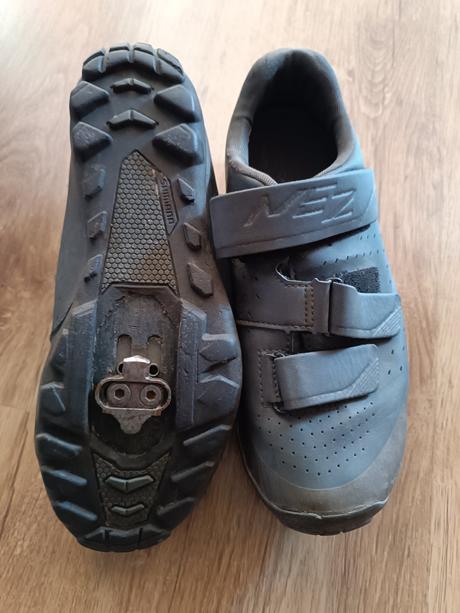 Cyklistické tretry, shimano,40