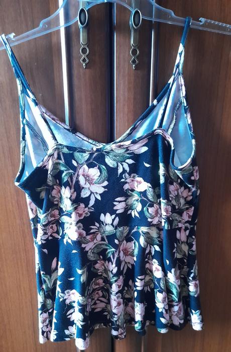 Kvetinový top, new yorker,s