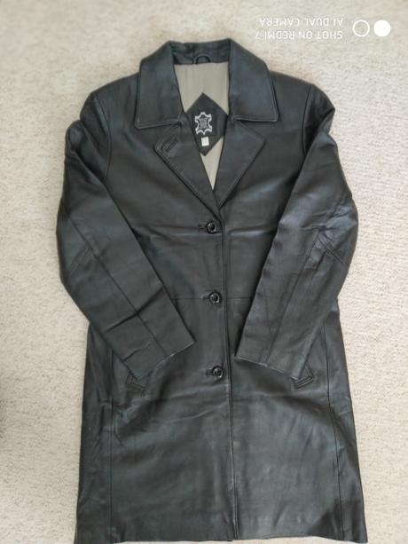Kožené predĺžené sako, kabát, 42