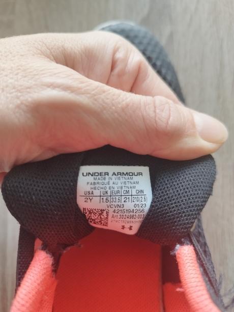 Tenisky, under armour,33