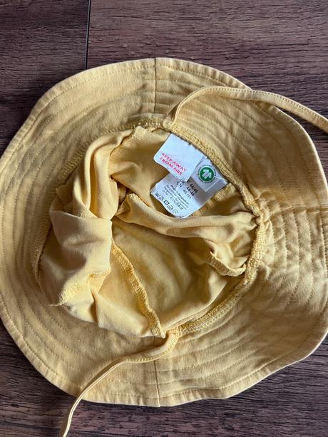 Lindex klobúk, lindex,44