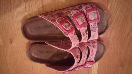 Prezuvky do školy alebo na doma, 33