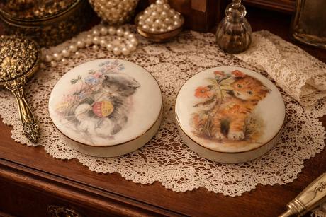 Vintage šperkovnička s mačičkami cena za kus, 