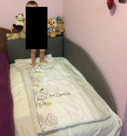 Predám detskú rozkladaciu posteľ/malý gauč, šírka (cm): 80,dĺžka (cm): 130