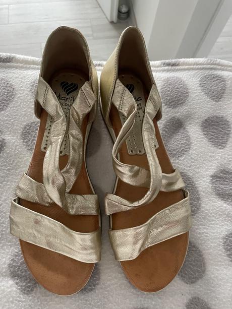 Dámske sandále, 39