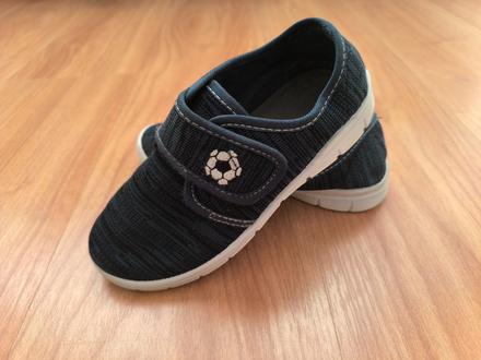 Papuče veľkosť 32, 32