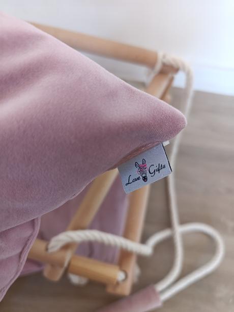 Interiérová hojdačka, 