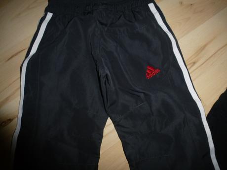 Sportove gate adidas 86-92, adidas,86