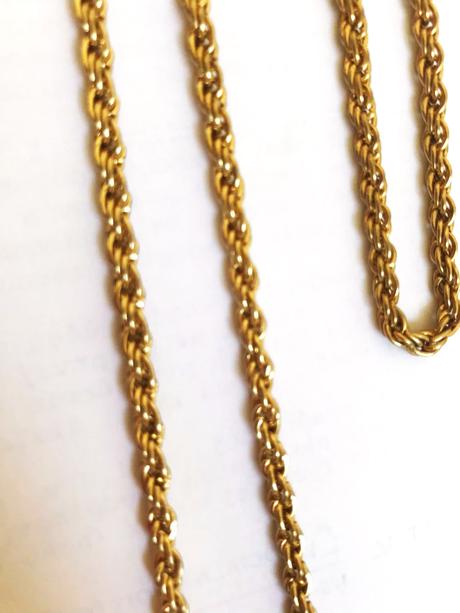 Náhrdelník na krk a ruku,