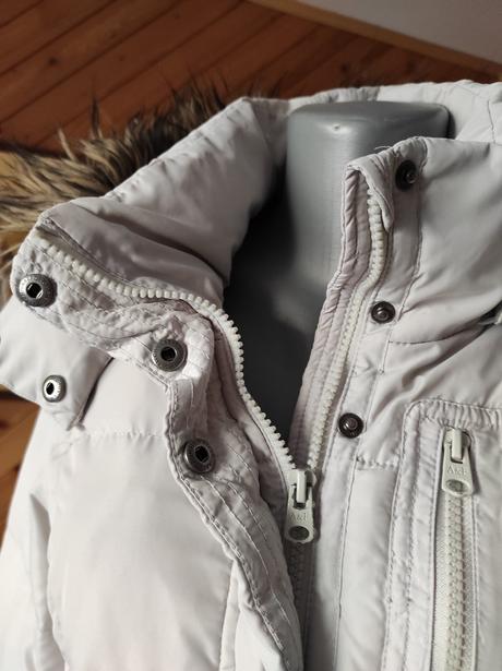 Páperová bunda zn. a&f, veľkosť xs-s, abercrombie&fitch,s