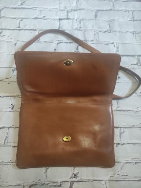 Hnedá kožená kabelka, 