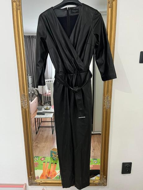 Skvelý koženkový overal značky mohito,pc 54,99 eur, mohito,s