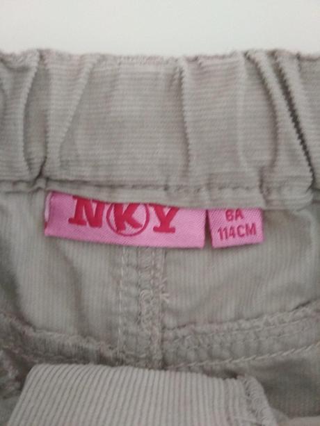 Dievčenská suknička, 110