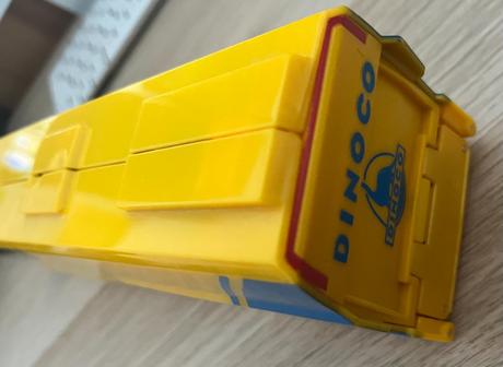 Mattel cars 3 transportér dinoco,