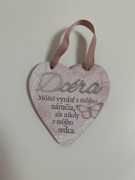 Malé závesné tabule,