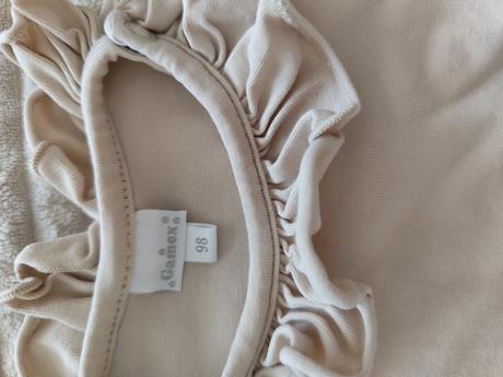 Body s dlhým rukávom, 98