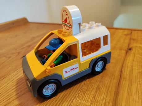 Dodávka pizza planet lego duplo,