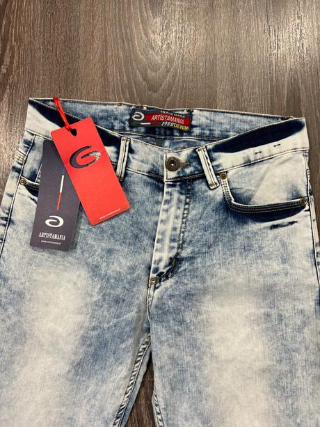 Artistamania nove panske rifle 30/34, 30