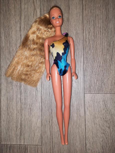 Tropical barbie 1985 mattel,