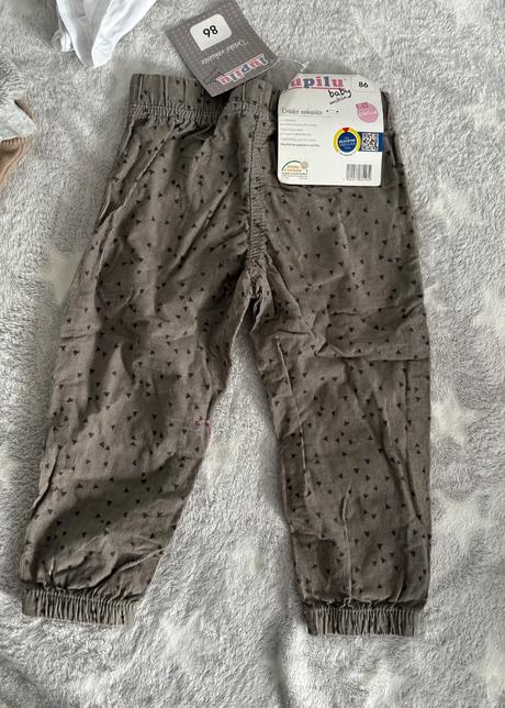 Nove nohavice, lupilu,86