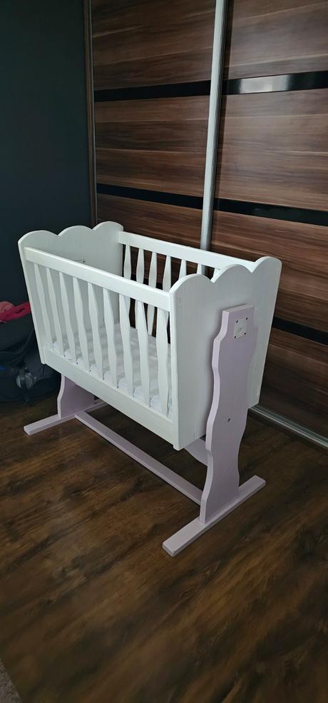 Kolíska, šírka (cm): 50,dĺžka (cm): 90