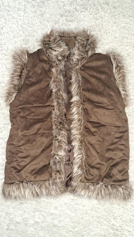 Vesta 134/140, zara,134