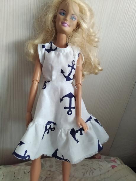 Šaty pre barbie,