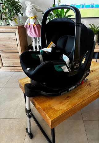 Komplet britax romer od 0 do 4 rokov( iso fix s op, britax