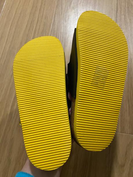 Batman nové sandále, 32