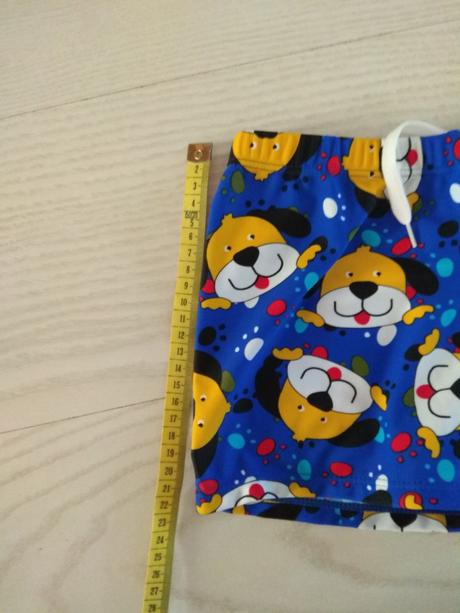 Plavky so psíkmi s čiapkou, 92