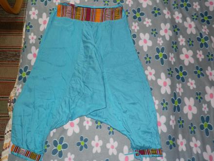 Ethno nohavice tyrkysove s vysivkami, l