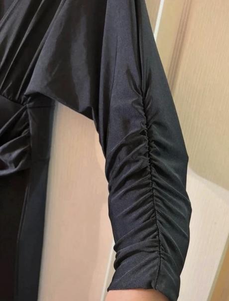 Elegantny overal, 44
