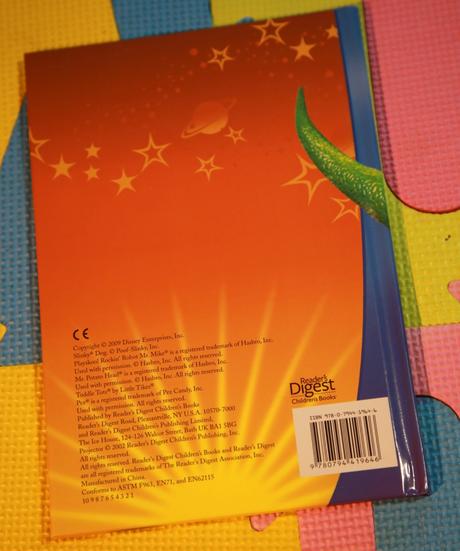 Toy story anglicka kniha - e1,